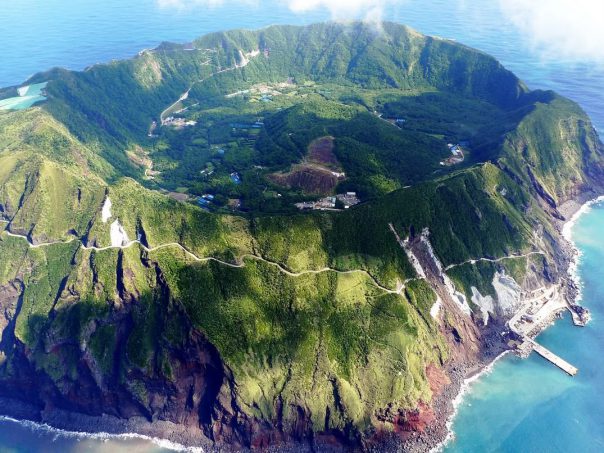 Aogashima 