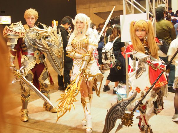 Cosplayer of Lineage 2 Revolution