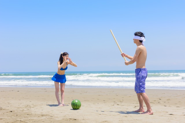 Suikawari (Watermelon Splitting)