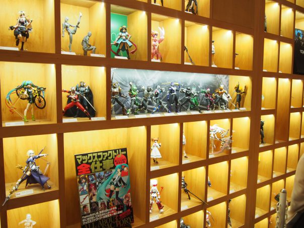 Shelves for figures