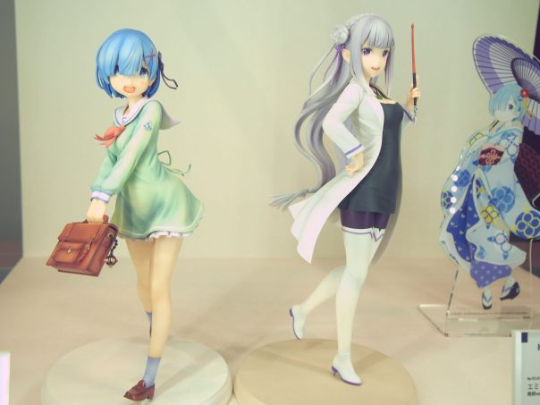 Re:Zero -Starting Life in Another World! Rem school uniform ver. and Emilia teacher ver.