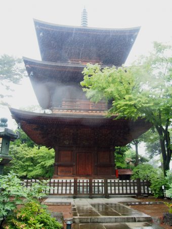 Three-storied pagoda at Gotokuji Temple