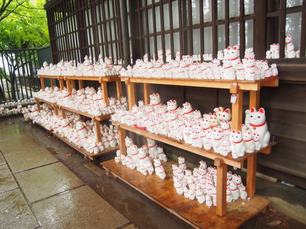 Cat Statues at Gotokuji Temple