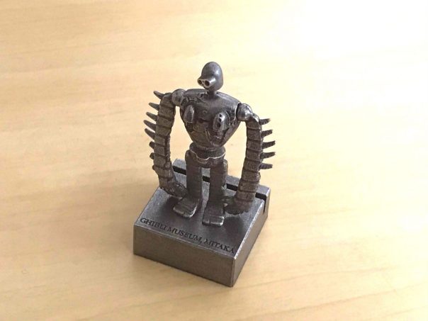 Card Stand of Robot Soldier